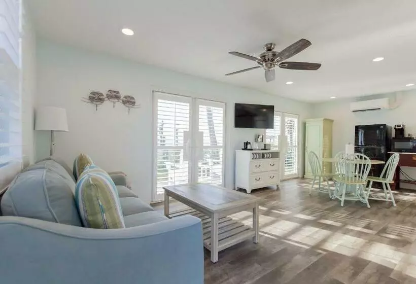 Motelli Lost Inn Paradise