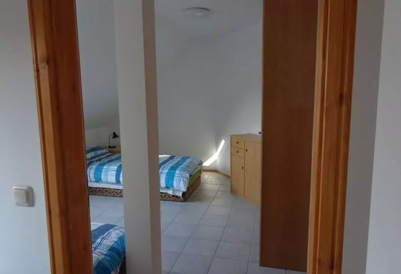 ペンション Monteurzimmer Im Paartal