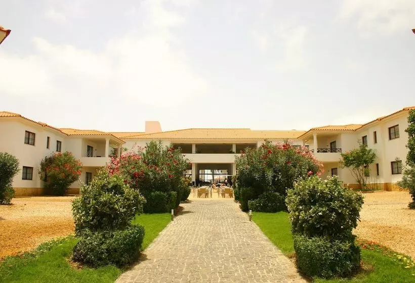 Ajp Holidays   Tortuga Beach Resort 487