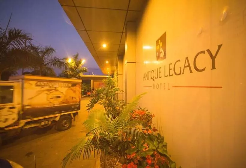 تختخواب و صبحانه Antique Legacy