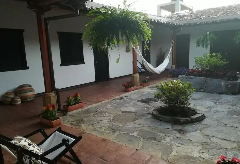 Aamiaismajoitus (B&B) Casa Claustro De Zapatoca