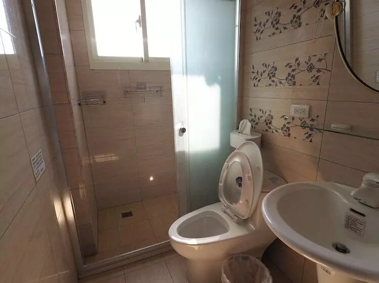 تختخواب و صبحانه Green Island Guest House