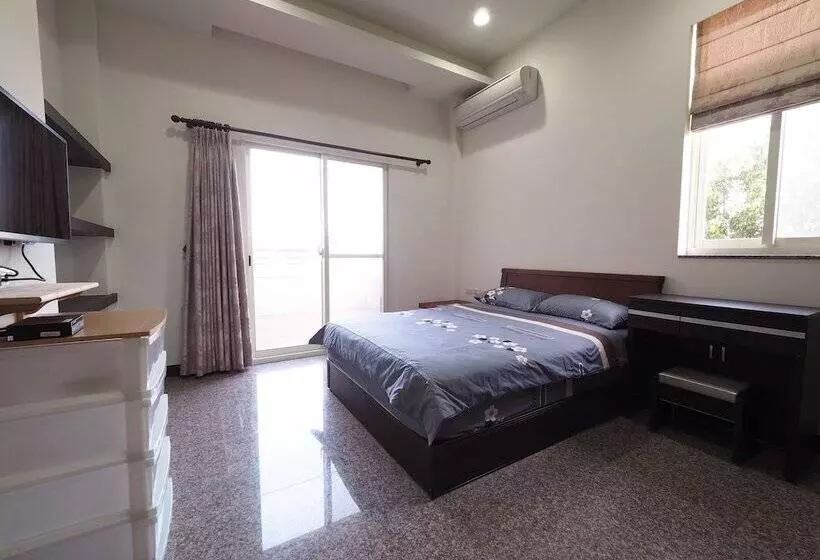 تختخواب و صبحانه Green Island Guest House