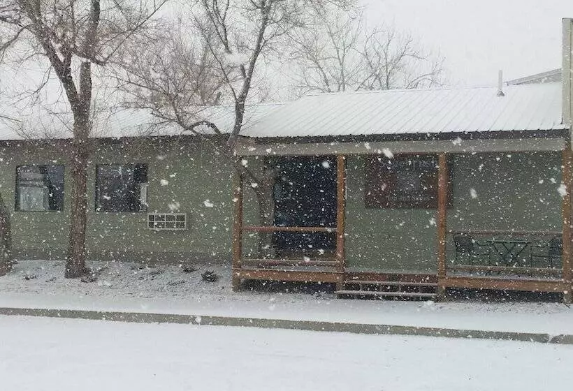 Aamiaismajoitus (B&B) Sagebrush Inn And Suites