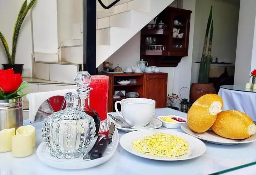 Hostal Lukanas