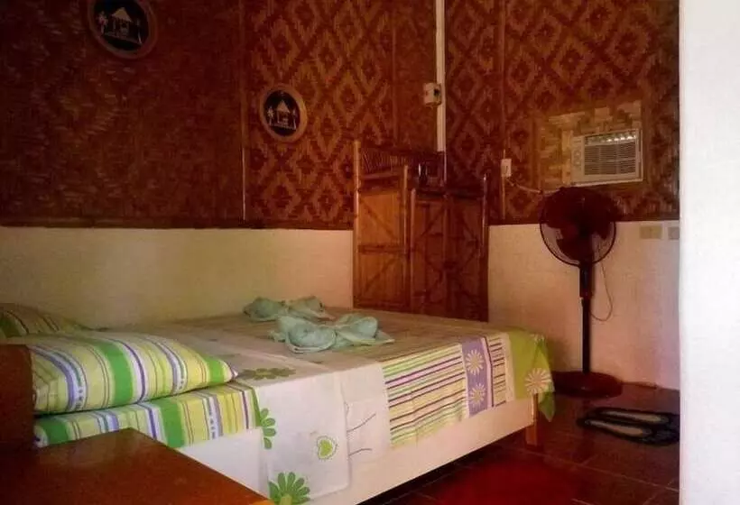 Hotelli Leyte Dive Resort