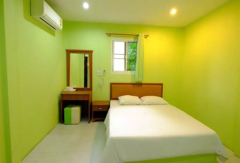 ホテル Parattha Resort