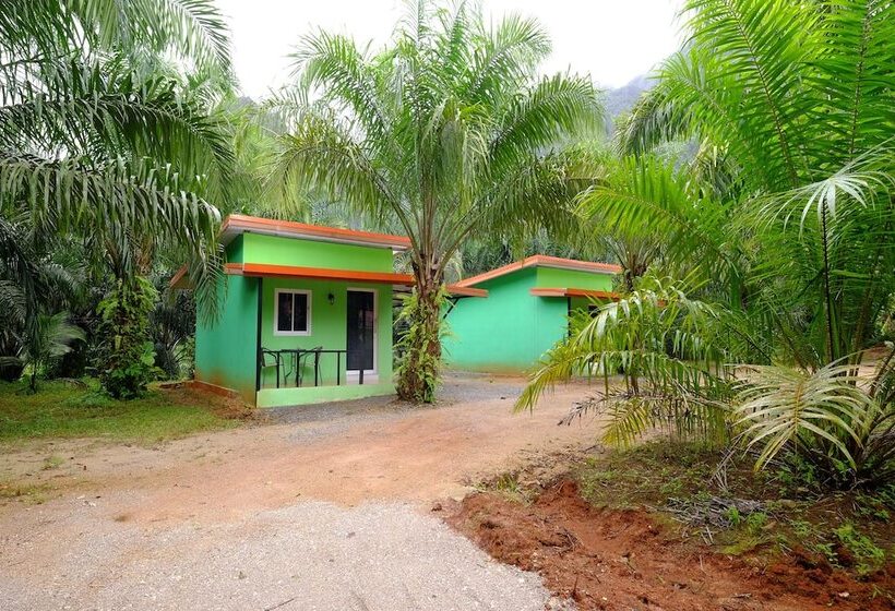 בית מלון כפרי Parattha Resort