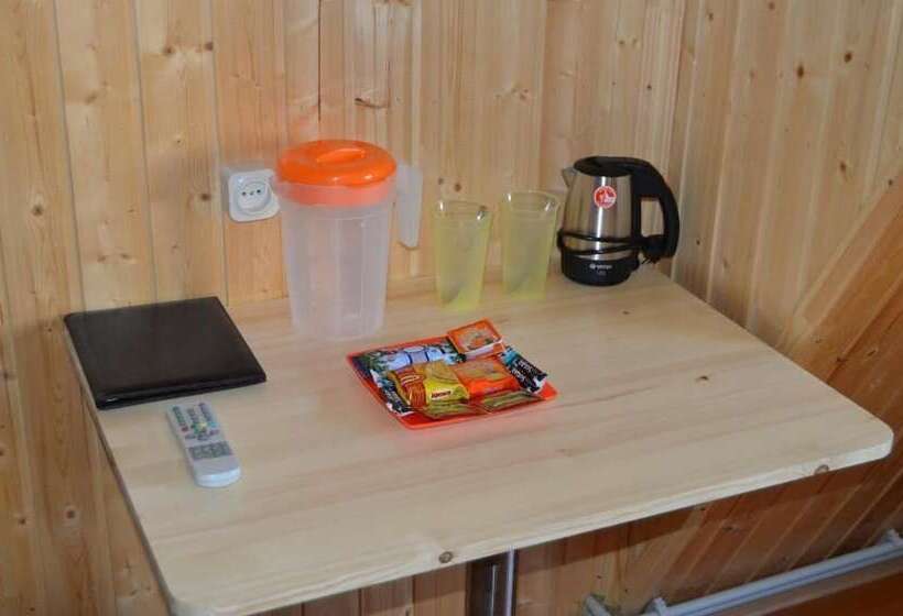 هتل Spasatel V Besedah