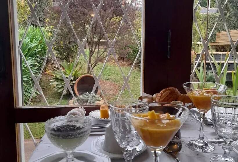 Отель Suite No Chalé