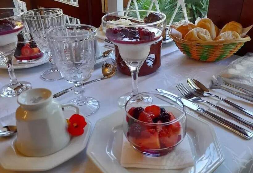 Отель Suite No Chalé