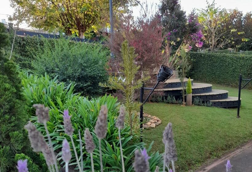 Отель Suite No Chalé