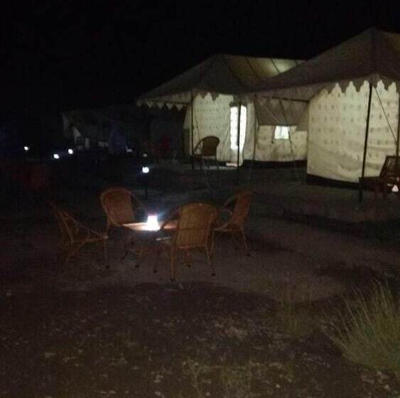 Hotel Sun And Sand Camp