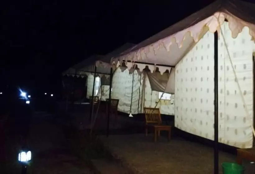 ホテル Sun And Sand Camp