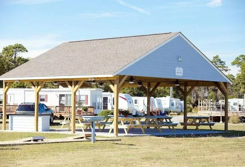 Hotelli Sun Retreats Gwynn S Island