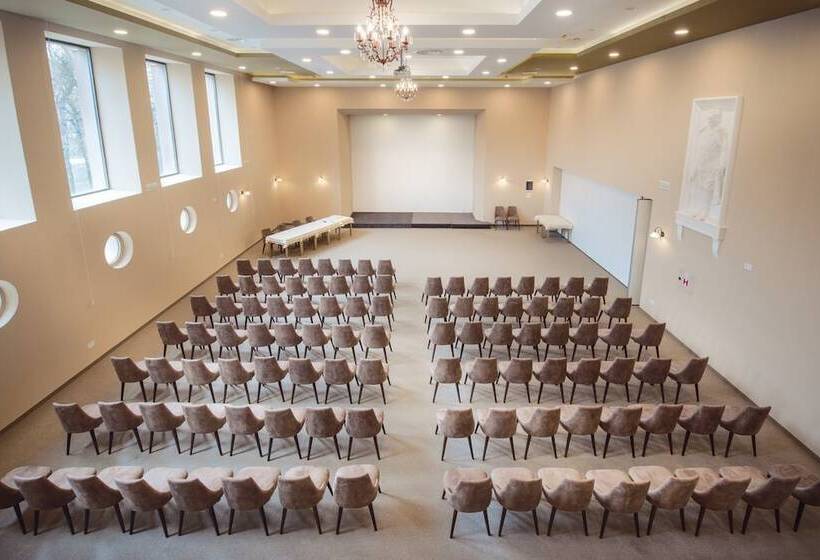 Miznah Hotels & Resorts