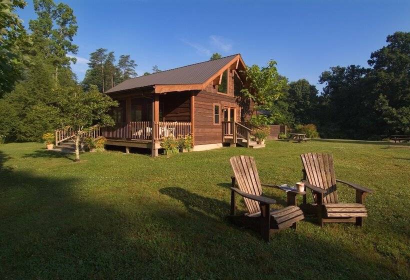 Opossum Creek Retreat
