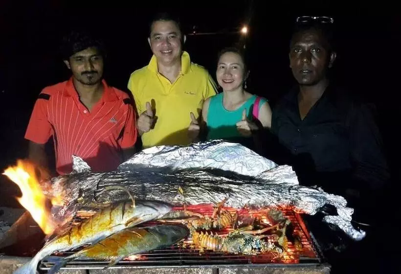 پانسیون Equator Homestay