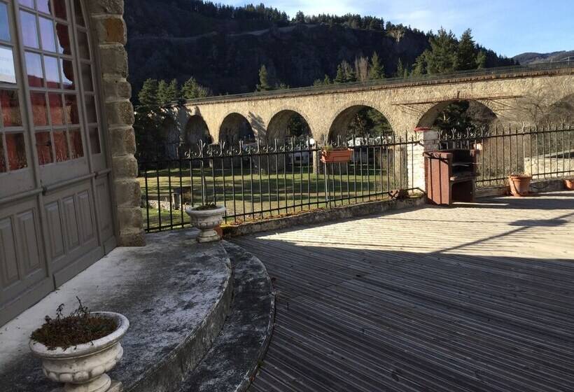 פנסיון Maison Beauséjour