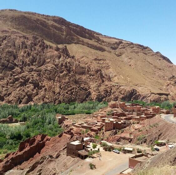 بنسيون Maison D Hôte Chez La Famille