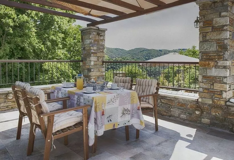 Majatalo Thalia Traditional Guest House