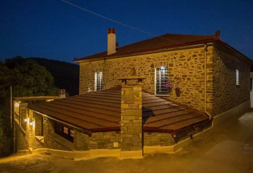 Majatalo Thalia Traditional Guest House