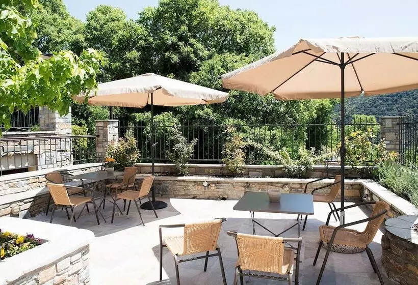 Majatalo Thalia Traditional Guest House