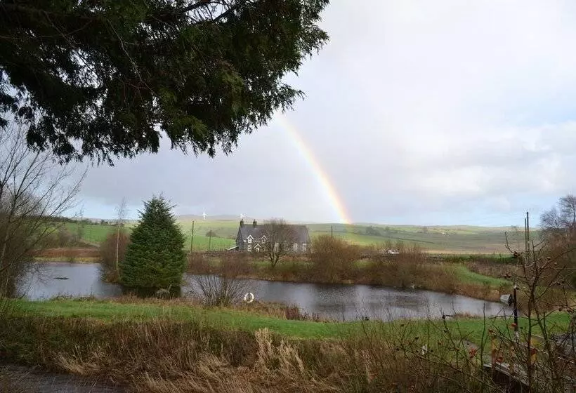 簡易ホテル Y Giler Arms