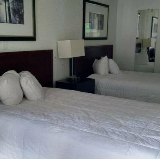 هتل Affinity Inn And Suites