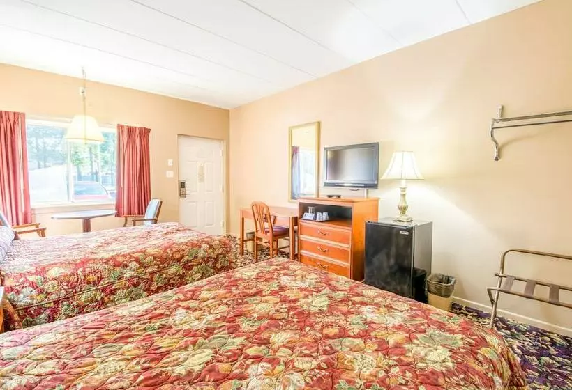 Hotelli Bay Harbour Motor Lodge