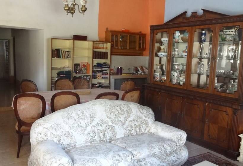 호텔 Normandie   Tarma