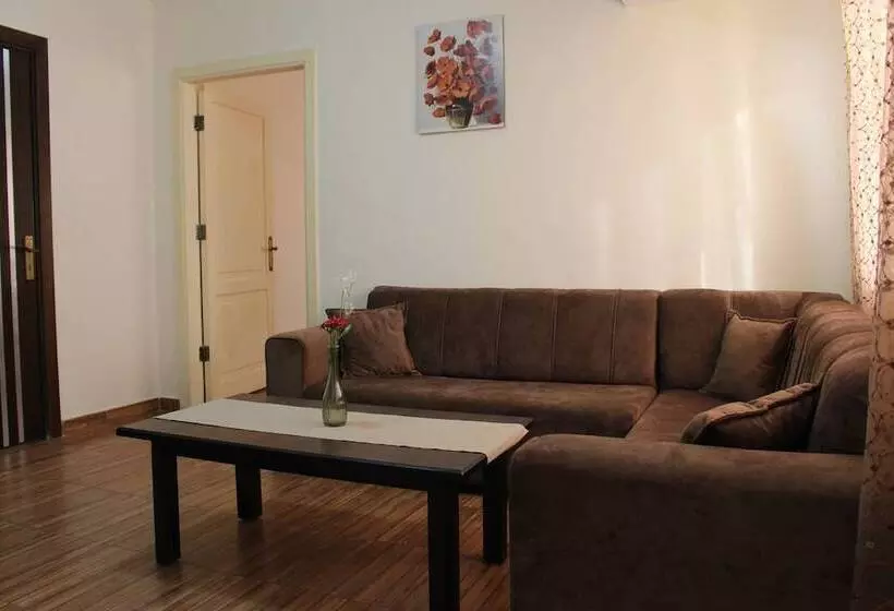 هتل Sohol Al Karmil Suites