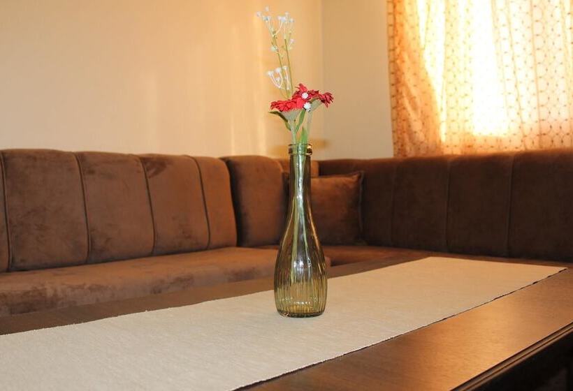 هتل Sohol Al Karmil Suites