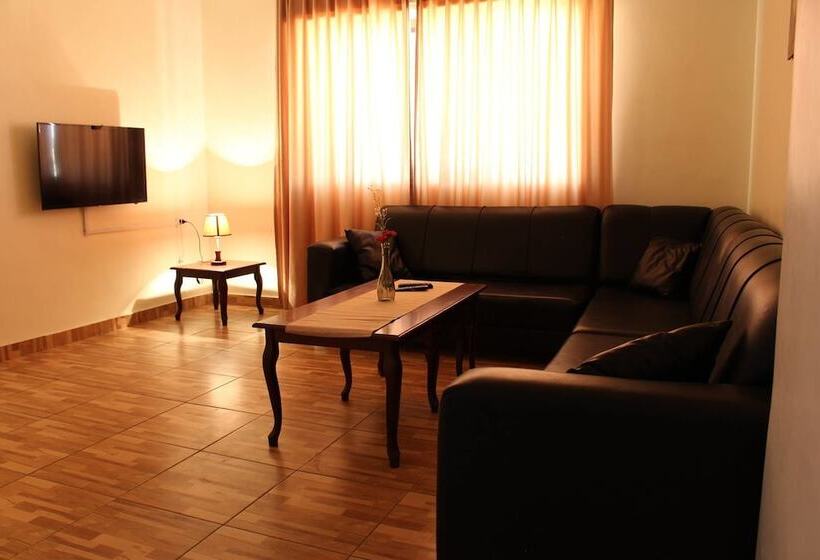 هتل Sohol Al Karmil Suites