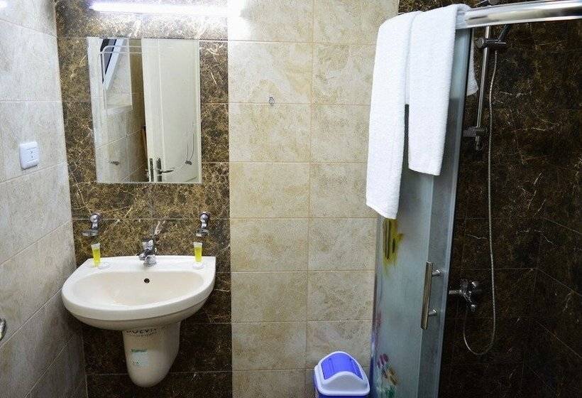 هتل Sohol Al Karmil Suites