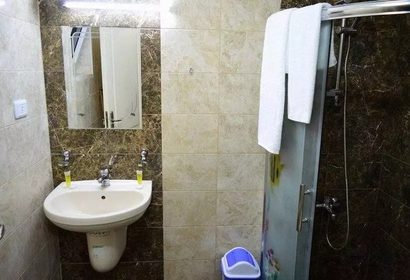 هتل Sohol Al Karmil Suites