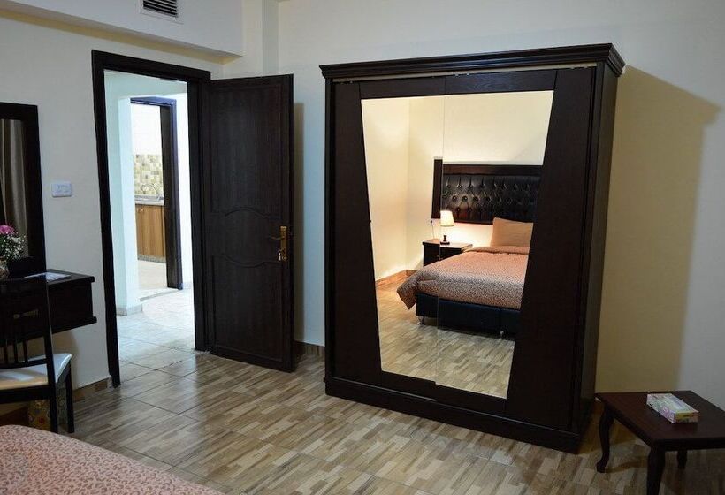 هتل Sohol Al Karmil Suites