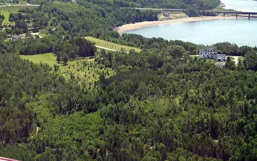 ホテル Still Point Lodge