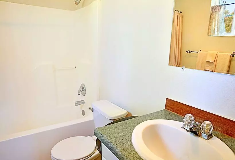 Hotelli Sunbanks Lake Resort