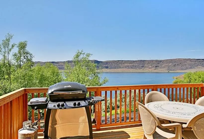 Hotelli Sunbanks Lake Resort