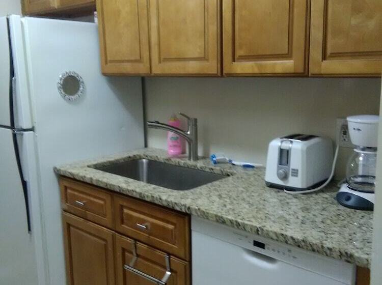 호텔 Tropical Dreams   Sarasota Condos Near Siesta Key