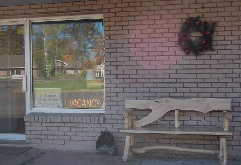 מוטל Northwoods Inn Llc