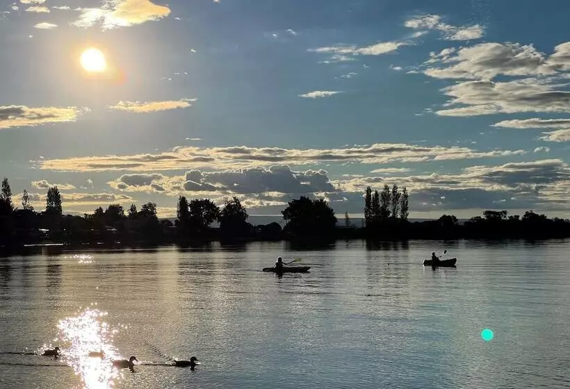 Lomakeskus Motutere Bay Top 10 Holiday Park