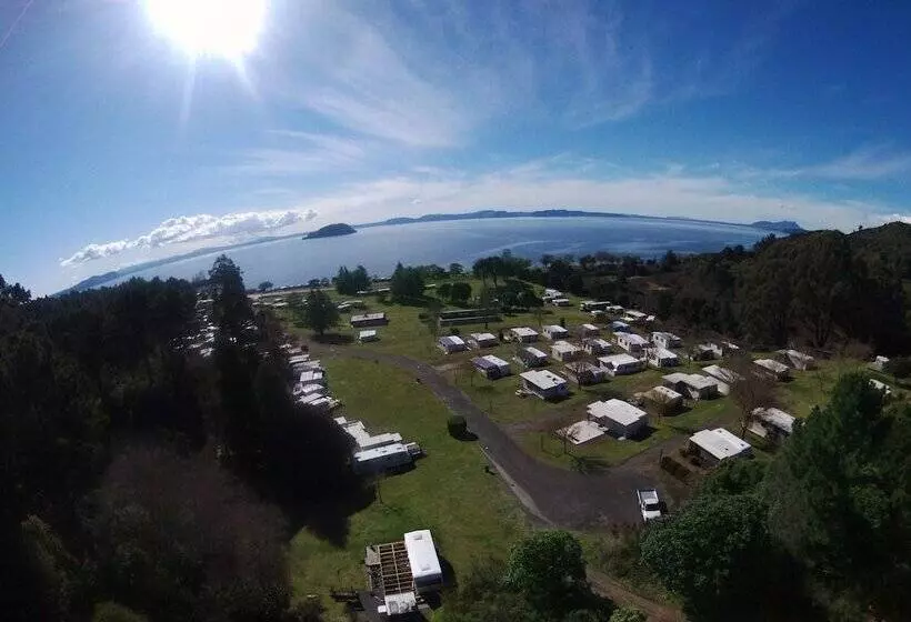 Lomakeskus Motutere Bay Top 10 Holiday Park