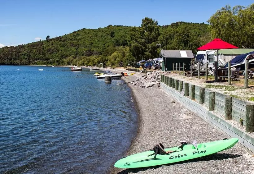 Lomakeskus Motutere Bay Top 10 Holiday Park