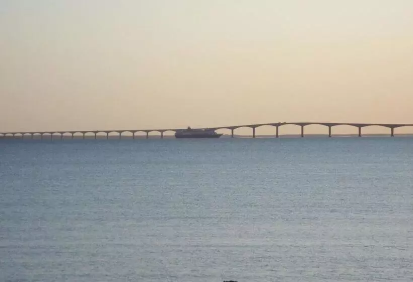 Amherst Cove Cottages