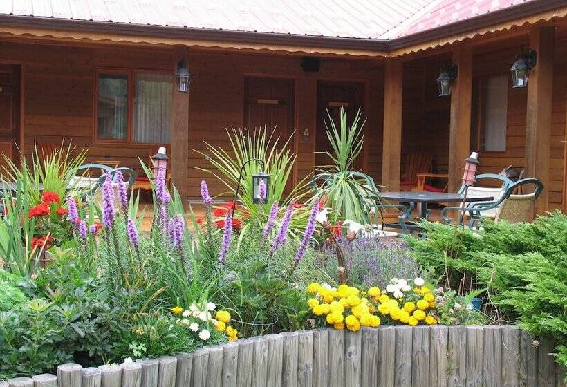 Blue Grouse Country Inn Bed & Breakfast