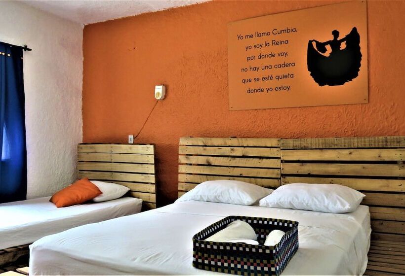 Casa Del Ritmo Hostel