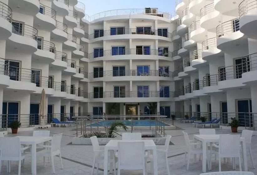 Diamond Resort