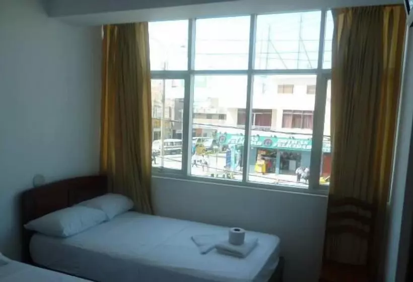 Hostal Mar De Plata